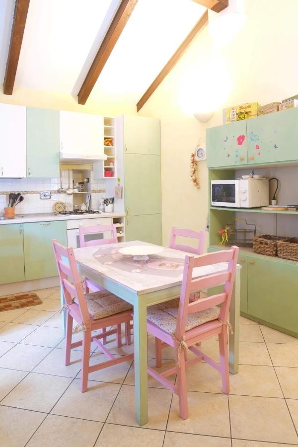 La Casa Nel Caruggio Apartamento Diano Arentino Exterior foto