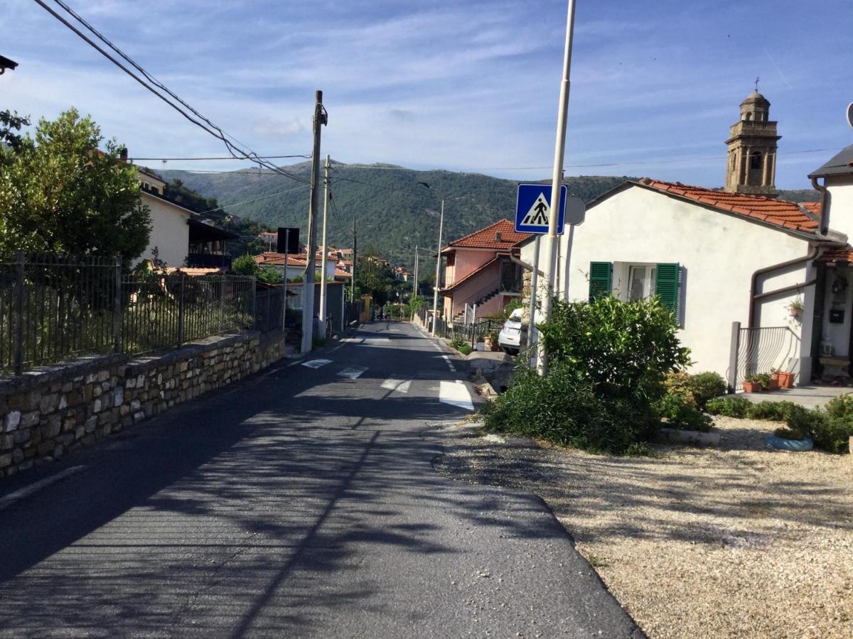 La Casa Nel Caruggio Apartamento Diano Arentino Exterior foto